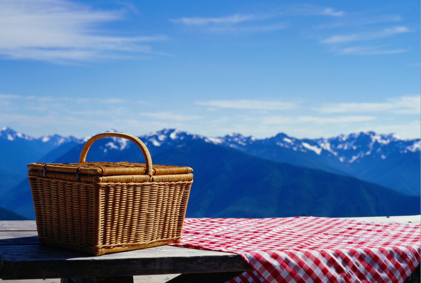 Valbella Picnic Basket SPECIAL